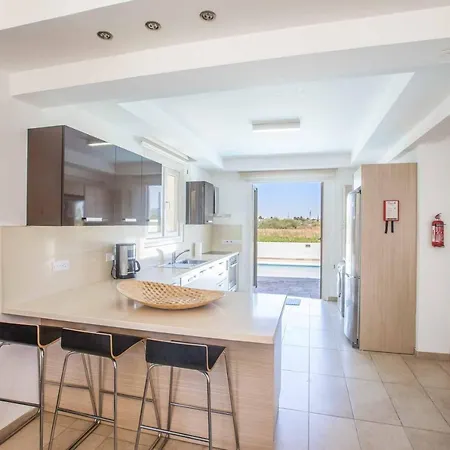 Villa Katerina 53 *