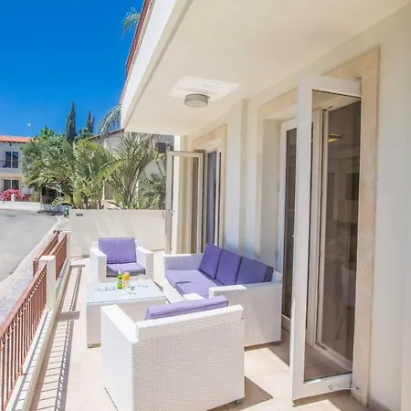 Βίλα Katerina 53